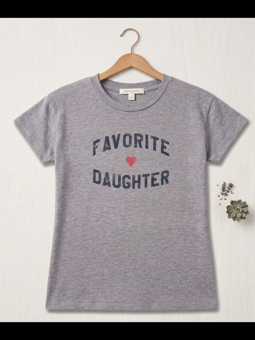 Favorite Daughter "Favorite Daughter" Graphic Tee Youth Medium